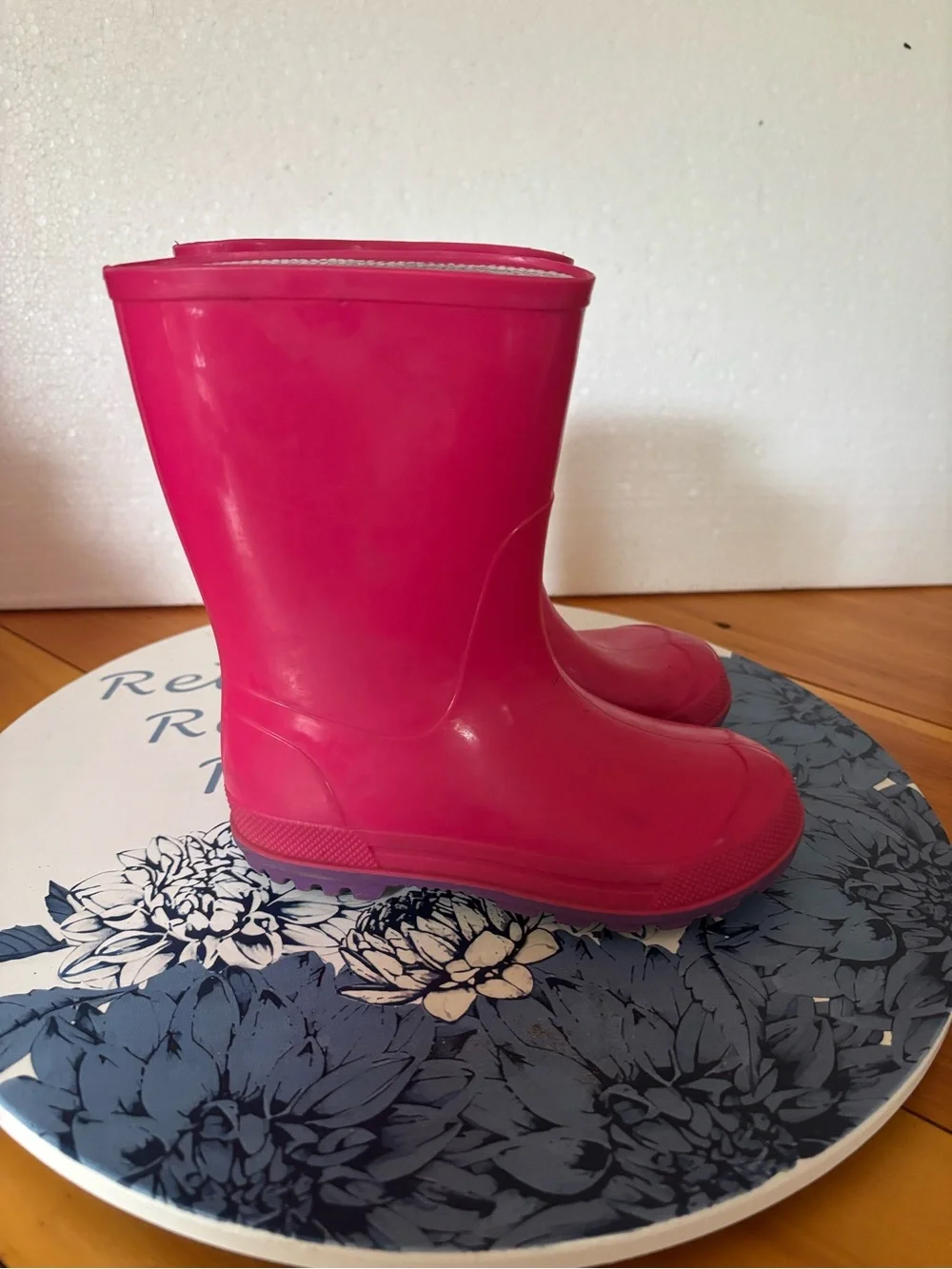 Kids Pink Rain Boots Size 9-10 Canada Waterproof